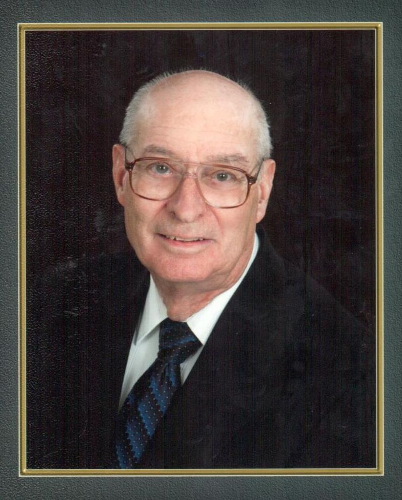 Robert E. Buettell Profile Photo