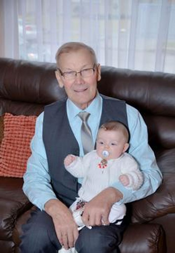 Jan Szwajnos Profile Photo