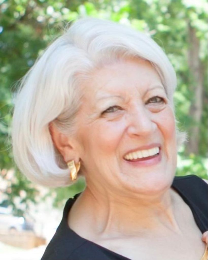 Luz Helena Gil de Acosta Profile Photo