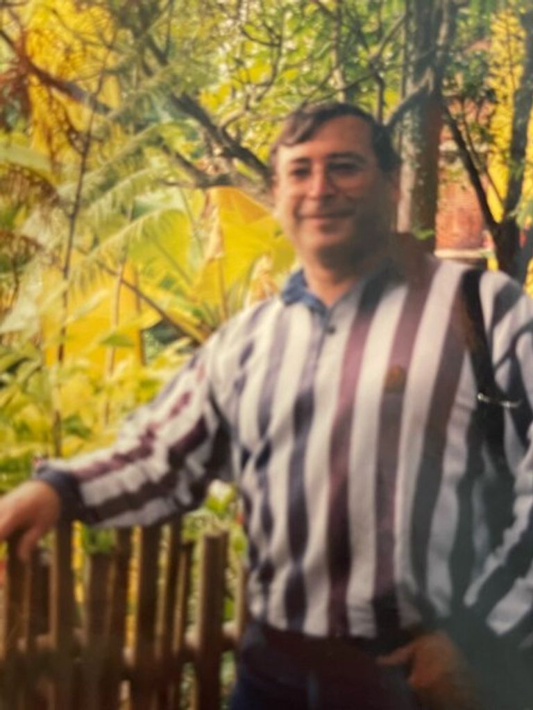 Louis Puchowicz Profile Photo