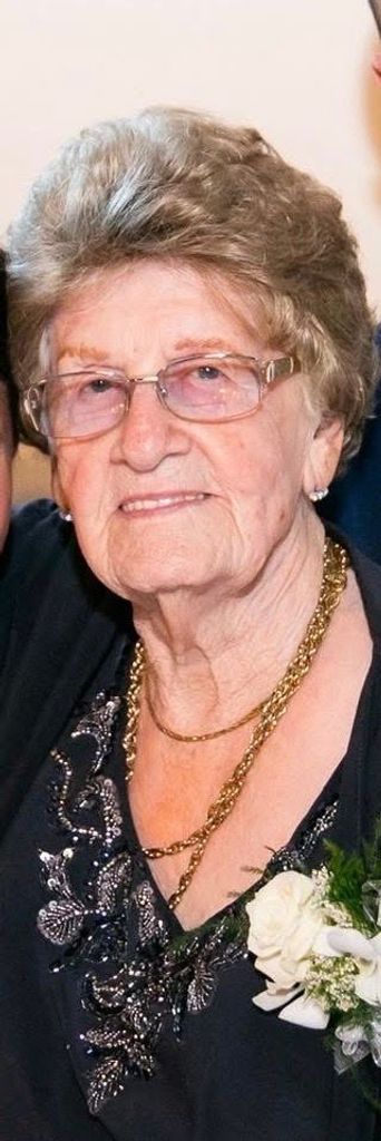 Betty Mizikar Profile Photo