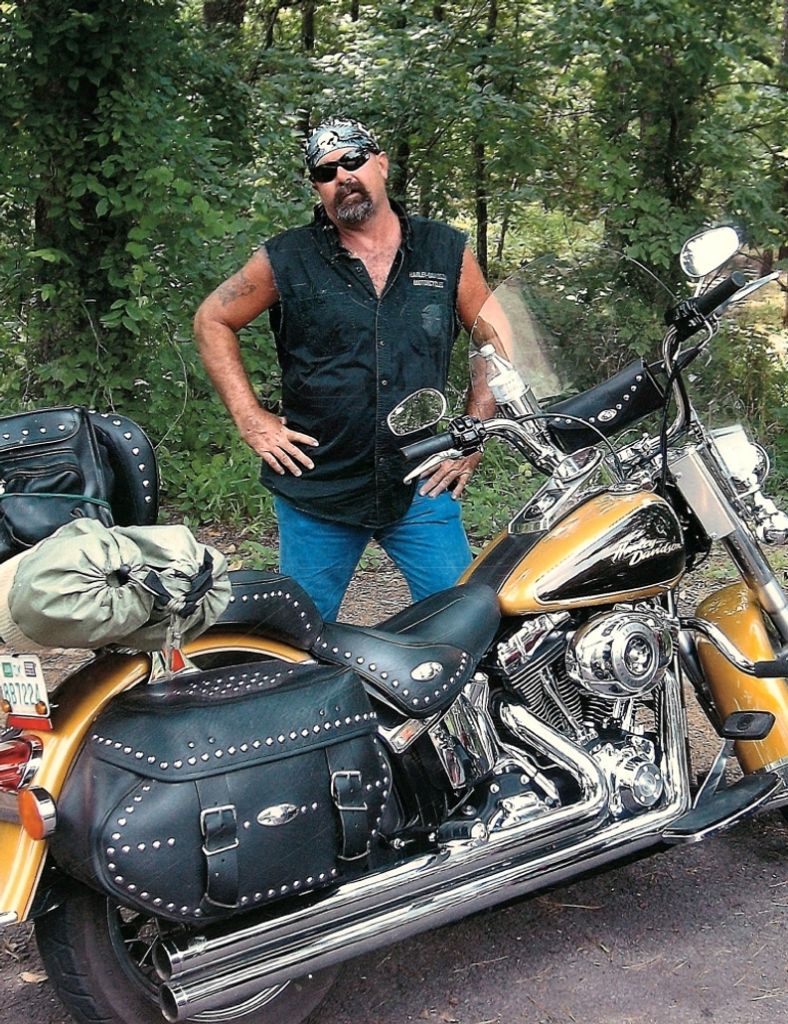 Donnie  Lee Hutchinson Profile Photo