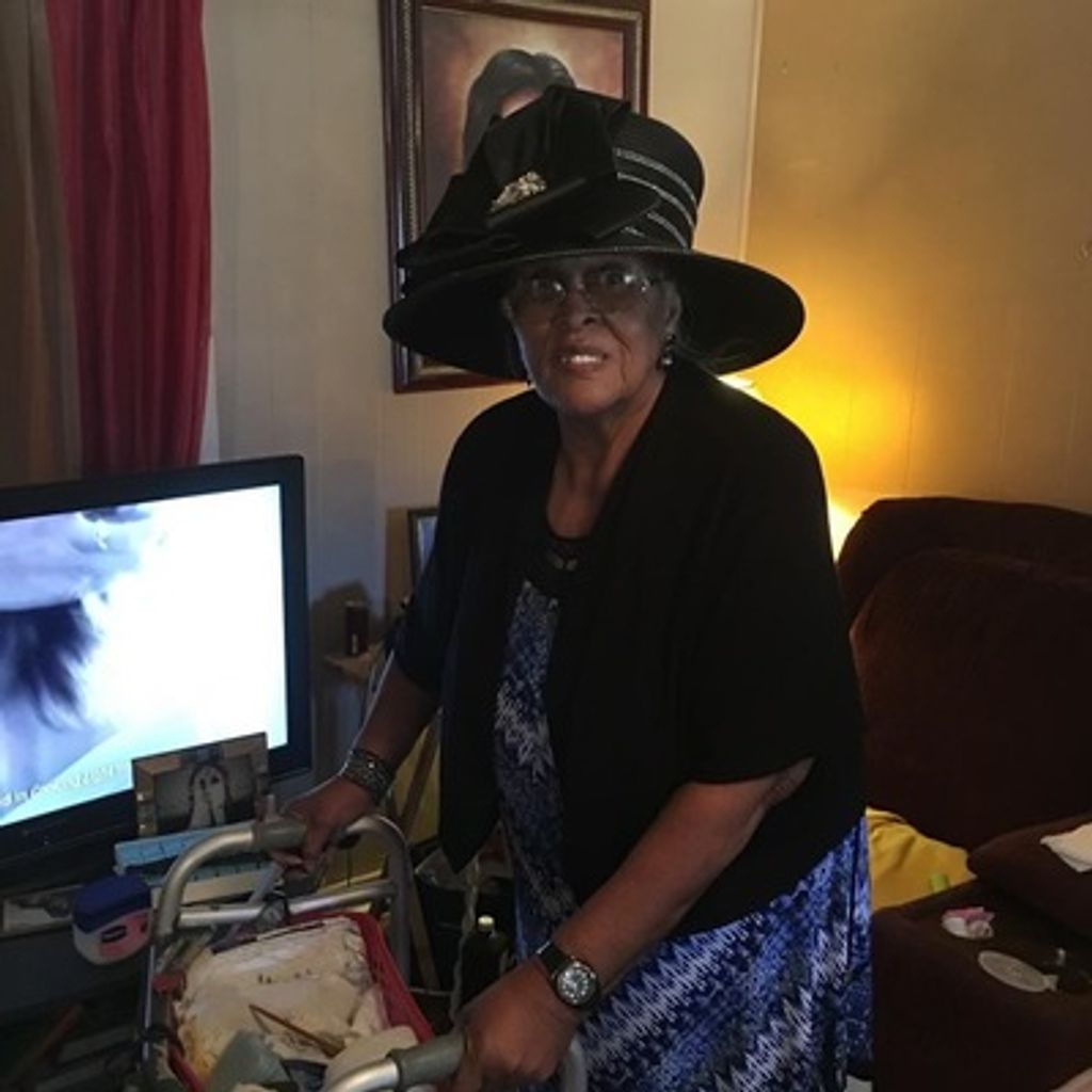Maudell Valentine Profile Photo