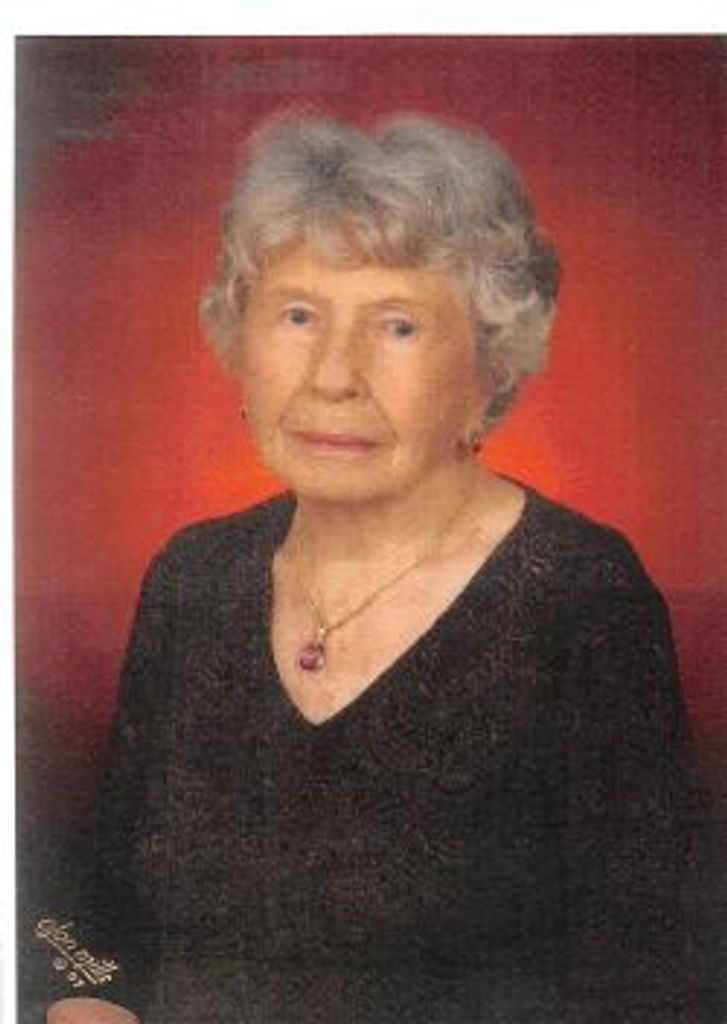 Violet Brechbill Profile Photo