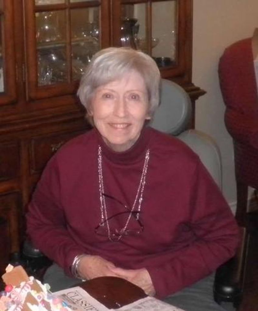 Suzanne Snodgrass Profile Photo