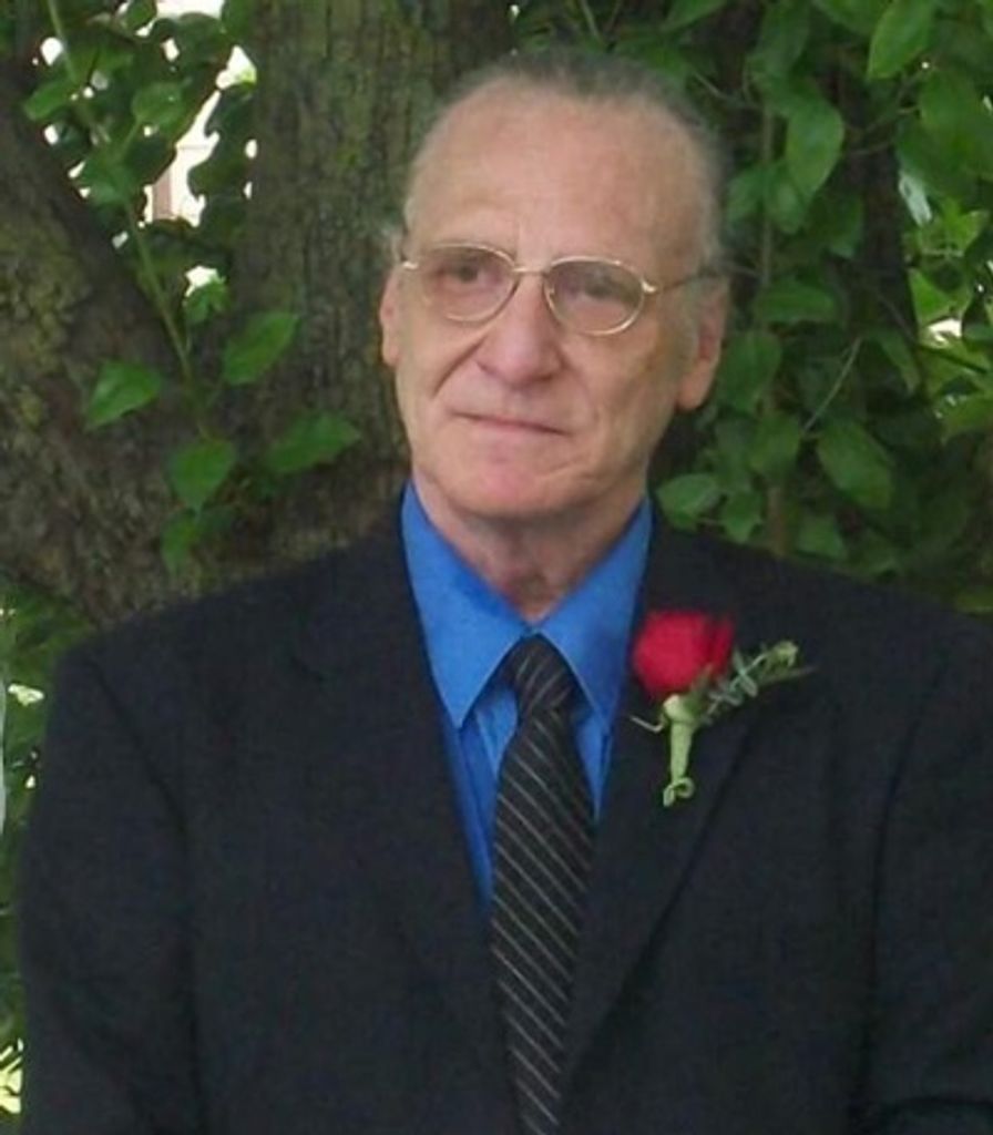 Robert Ribic Profile Photo