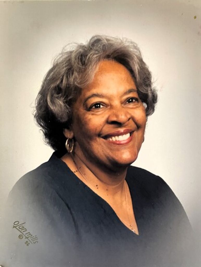 Ester Lynn Clark Profile Photo