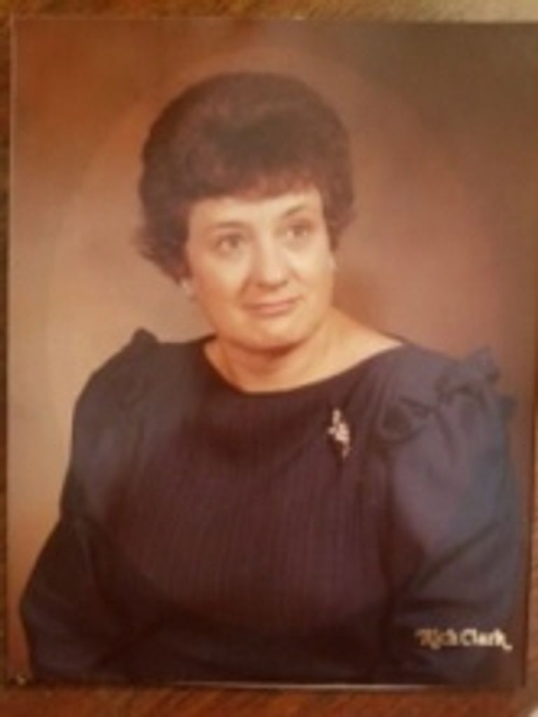 Shirley Rae Evans Manger