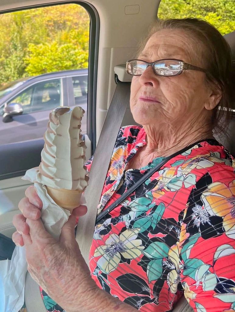Betty Jane Owens Profile Photo