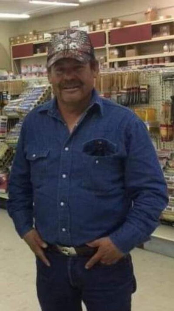 Luis Manuel Perez Profile Photo