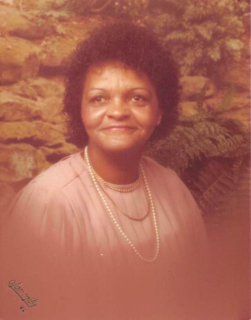 MARY DAVIS