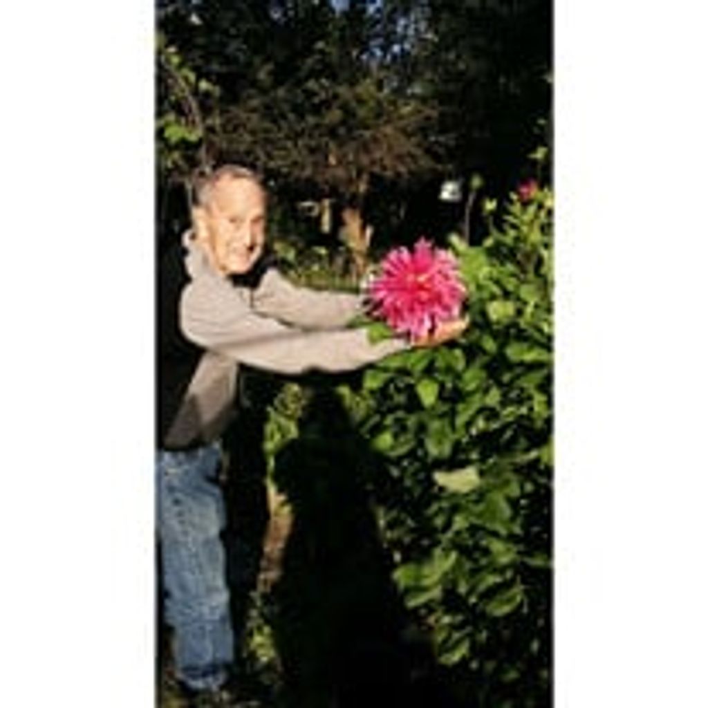 Ernest Cesario Profile Photo