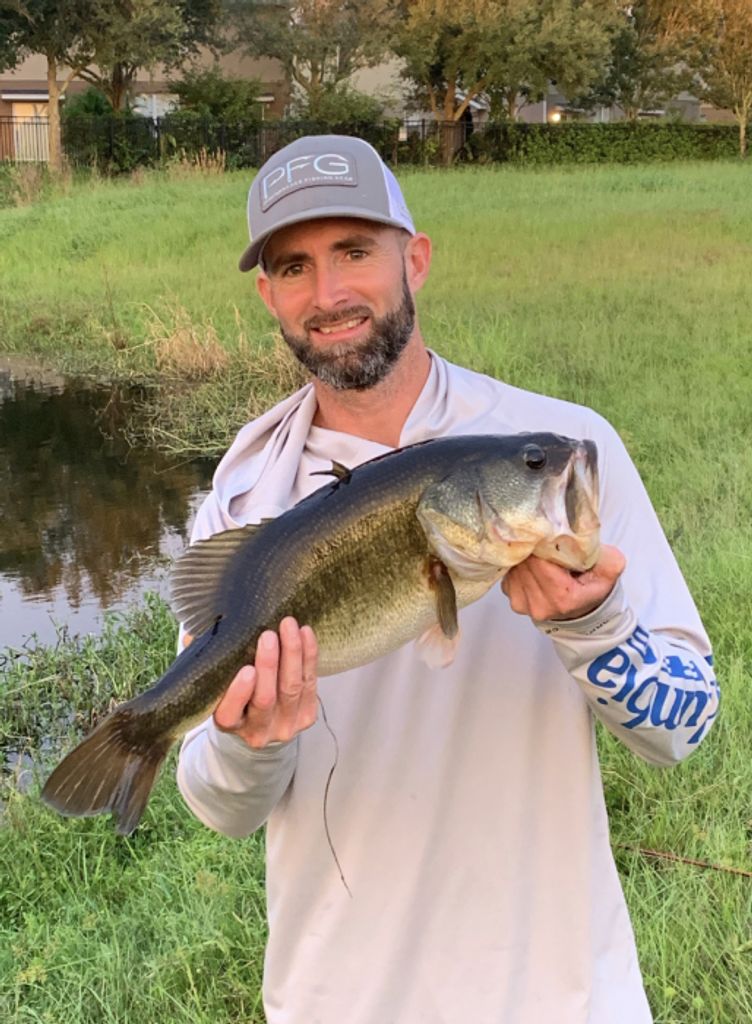 Dustin Lee Brown Profile Photo