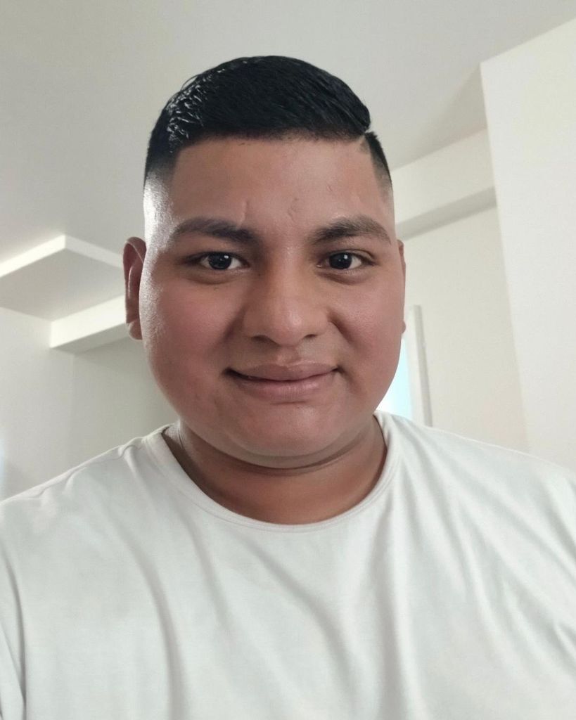 Werner Everardo Alonzo Diaz Profile Photo