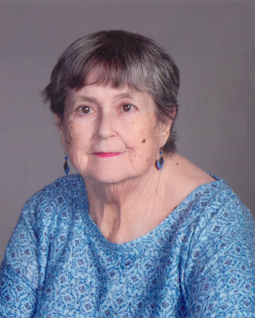 Emily Carpenter Profile Photo