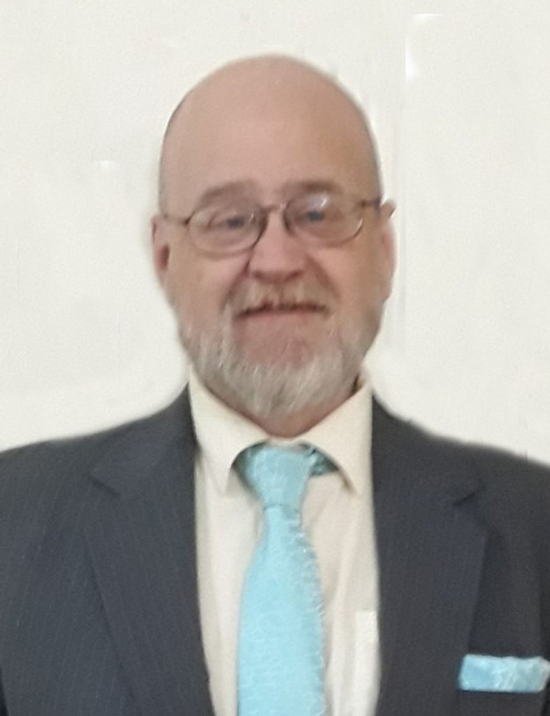 Eric Grunst Profile Photo