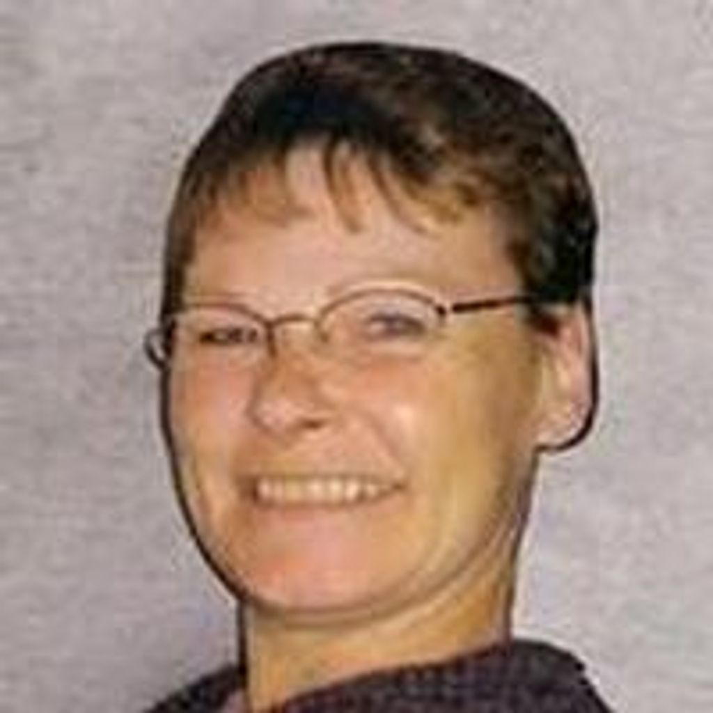 Evelyn "Lovey" Sletten