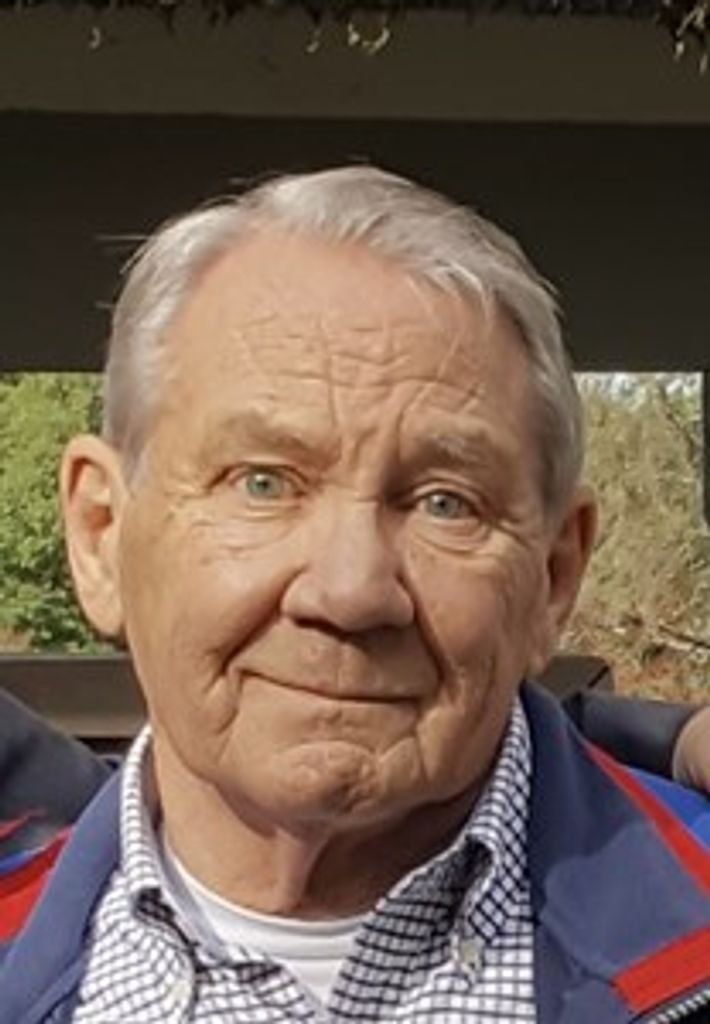 Michael Cummings
