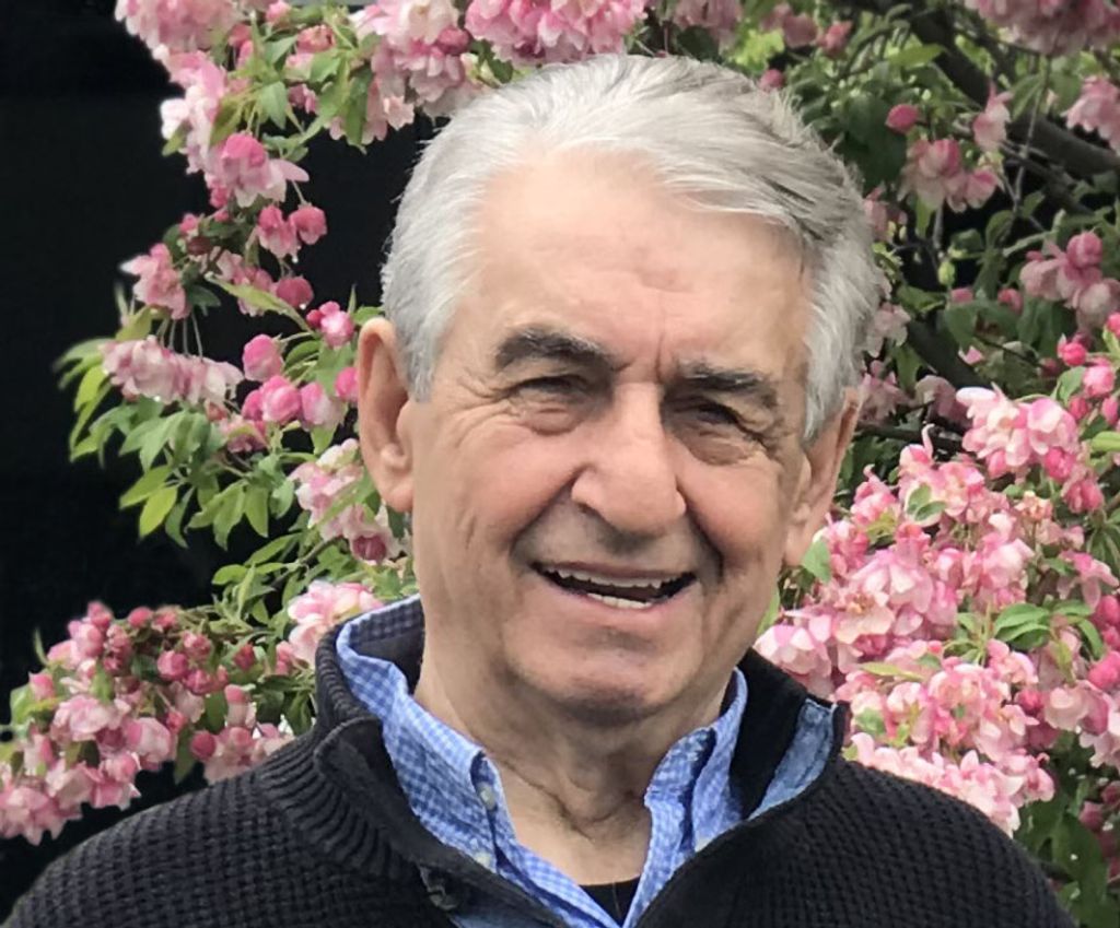 Konstantinos Demopoulos Profile Photo