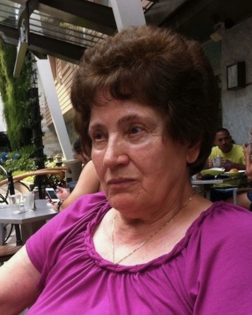 Krystyna Cichon Profile Photo
