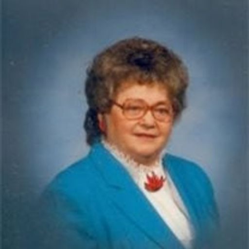 Louise Harmsen Smith photo gallery thumbnail 1 of 1