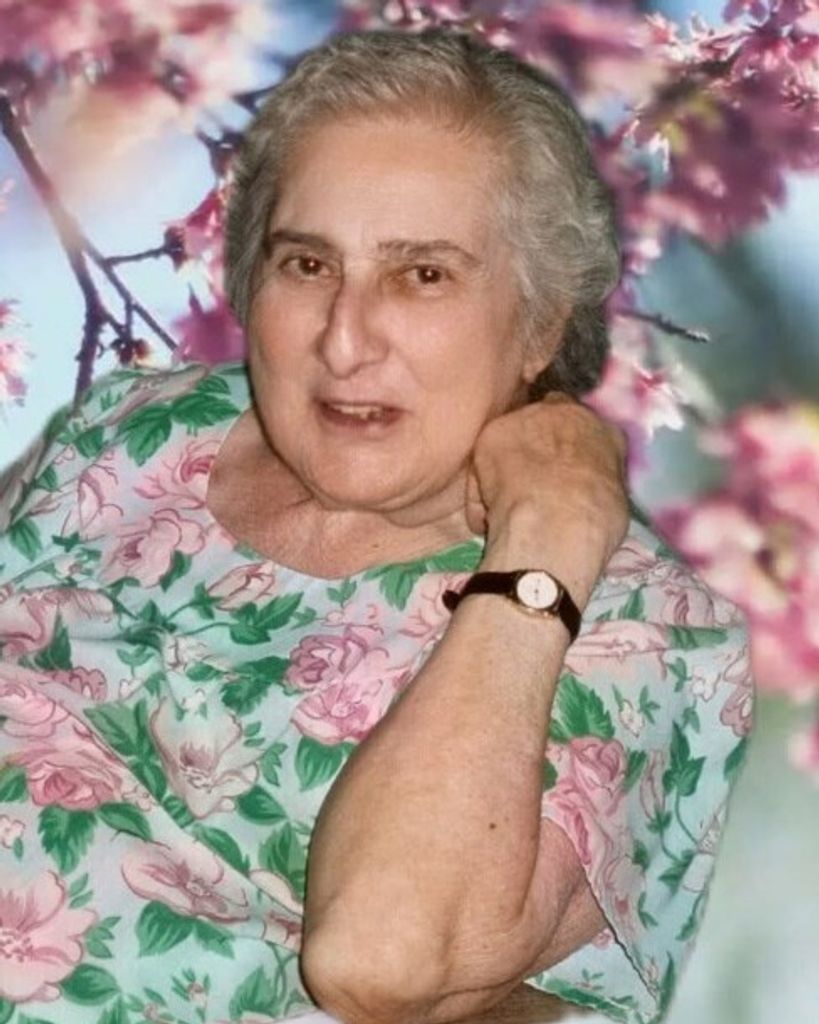 Ramona Martinelli Kaauamo Profile Photo