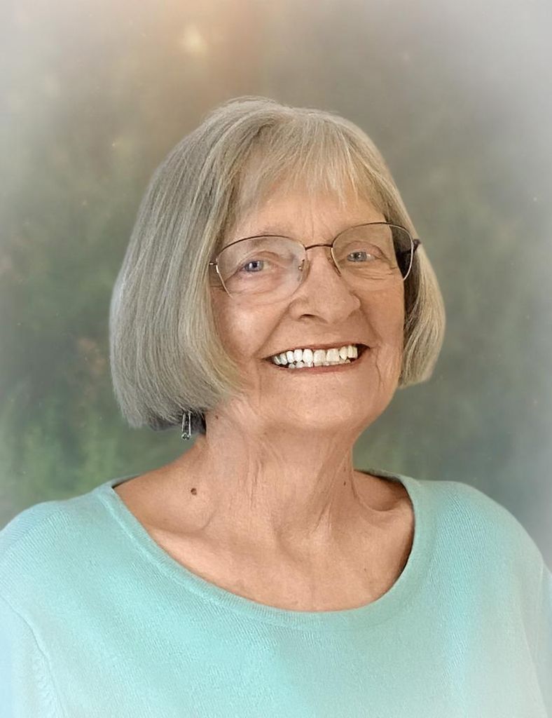 Kathleen "Kate" Louise Heligas Profile Photo