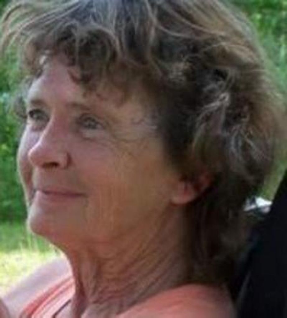 Julie Lynn Coughlin Profile Photo