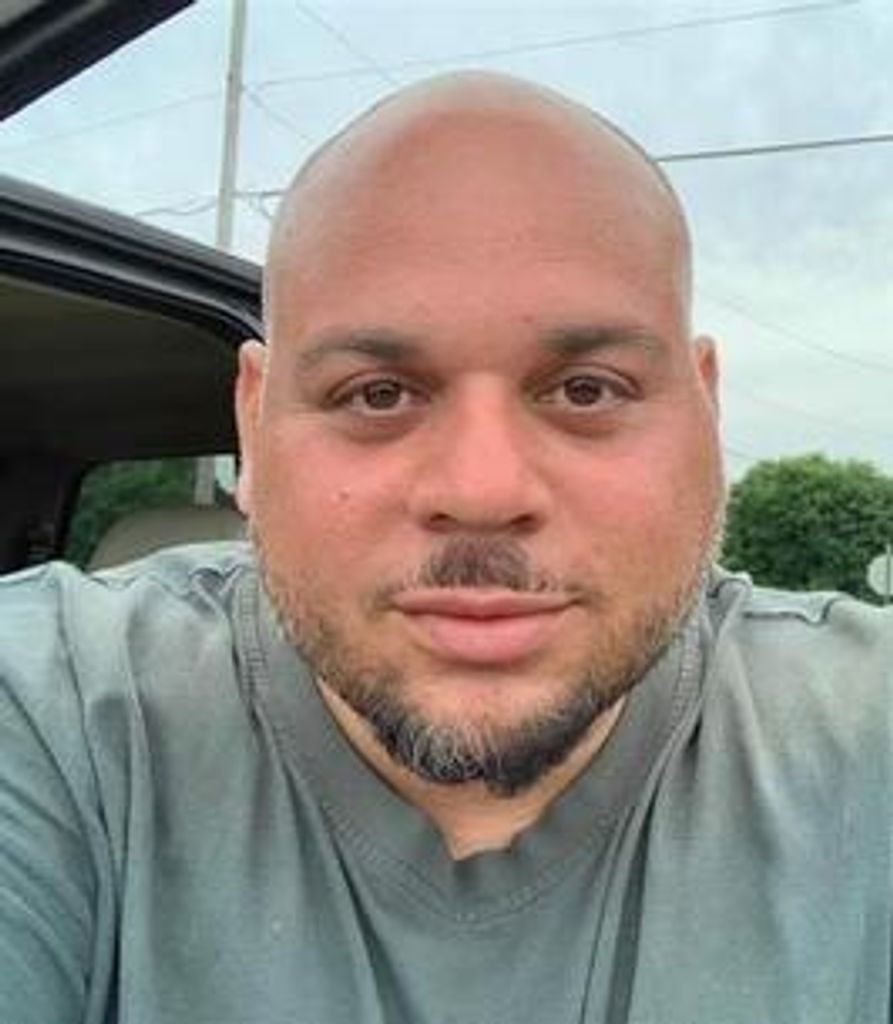 Derrick Dow Profile Photo