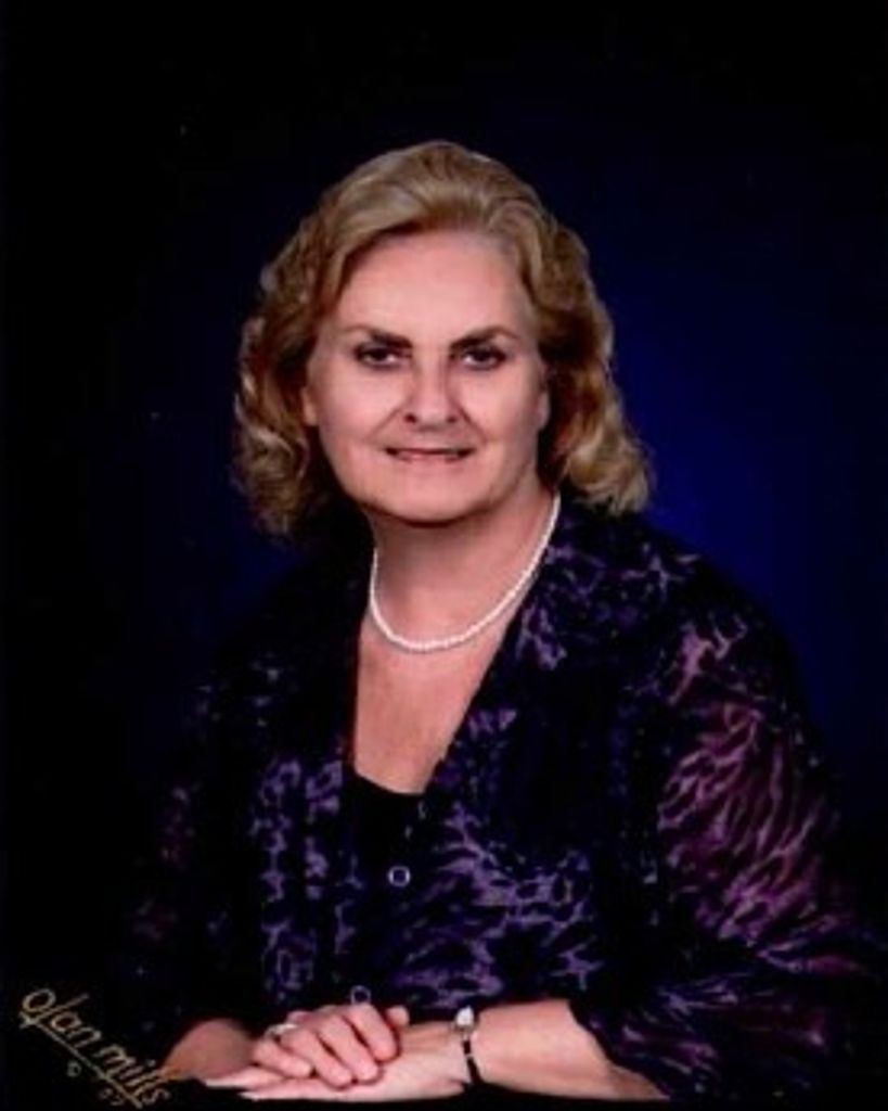 Carolyn Alelia Potter Profile Photo