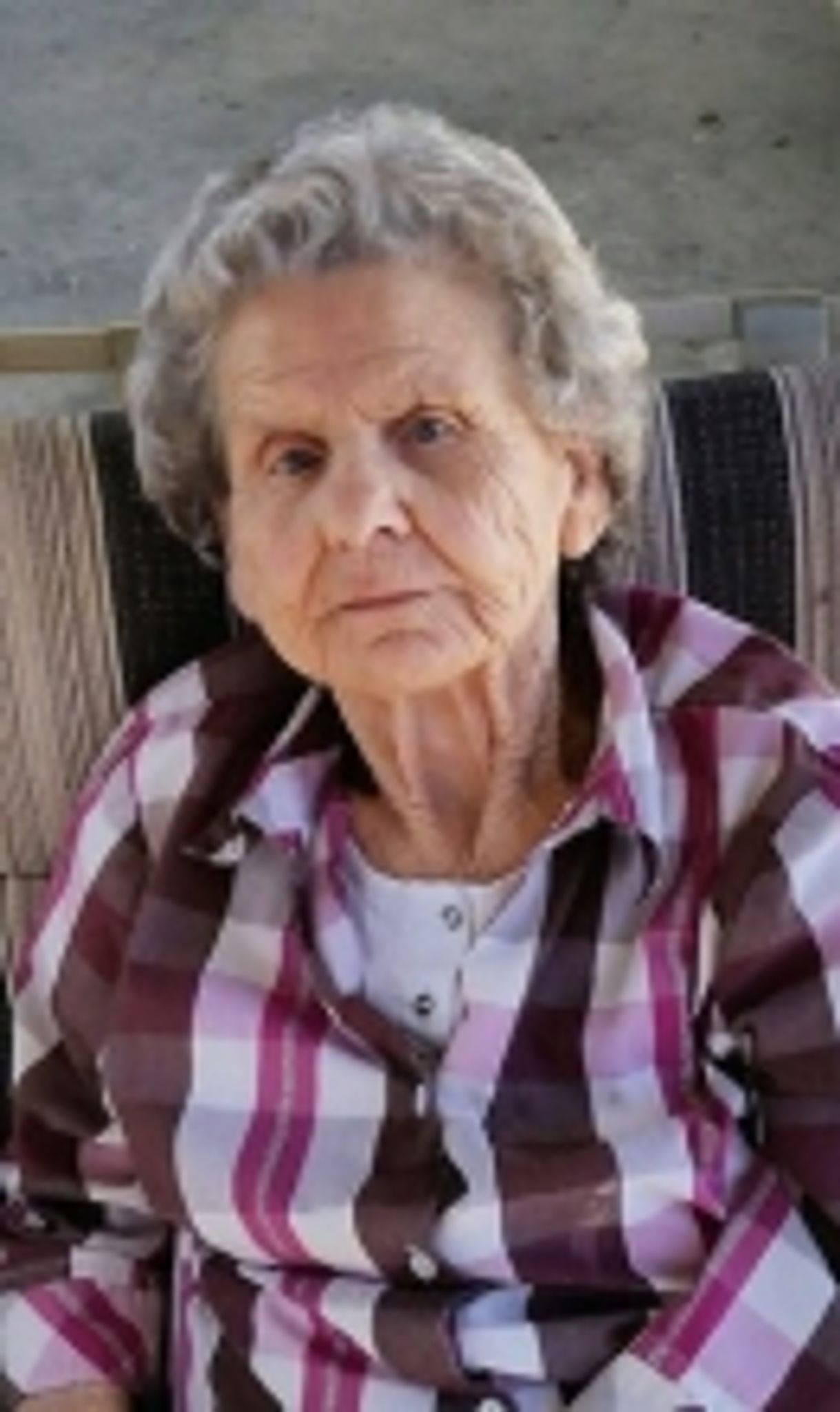 Billie Louise Tubb photo gallery image 1 of 1