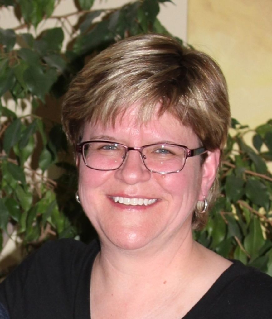 Sandra M Gutowski Profile Photo