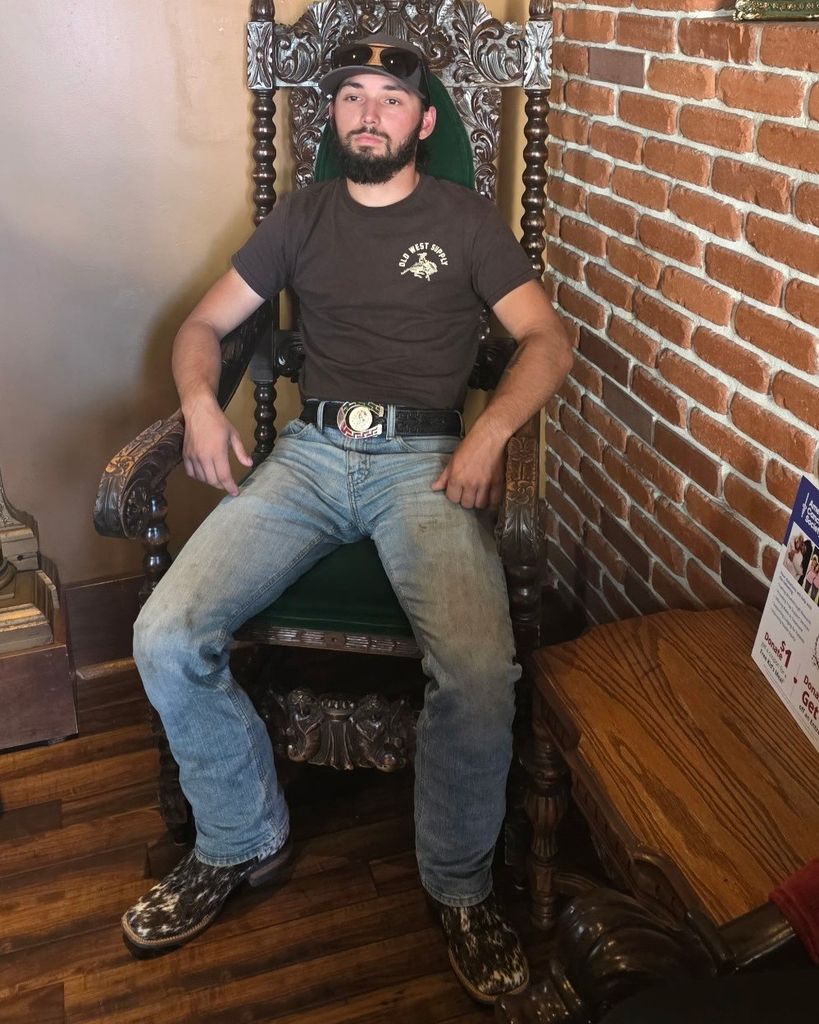 Carlos R Lopez Profile Photo
