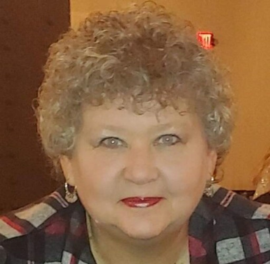 Cindy Wilhelm Profile Photo