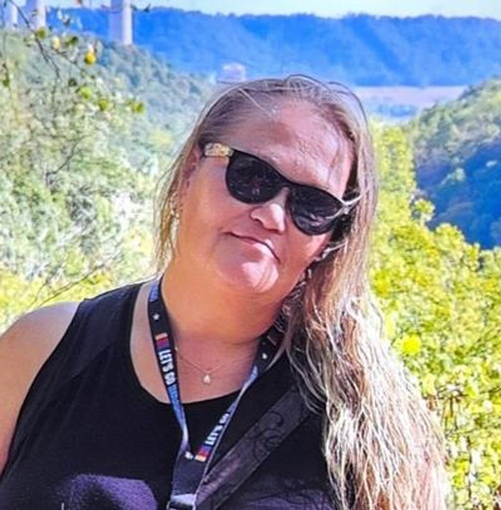 Danielle Johnson Profile Photo