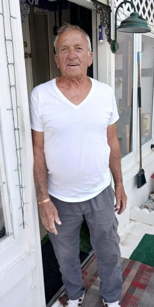 Robert Noah "Bob" Villers Profile Photo