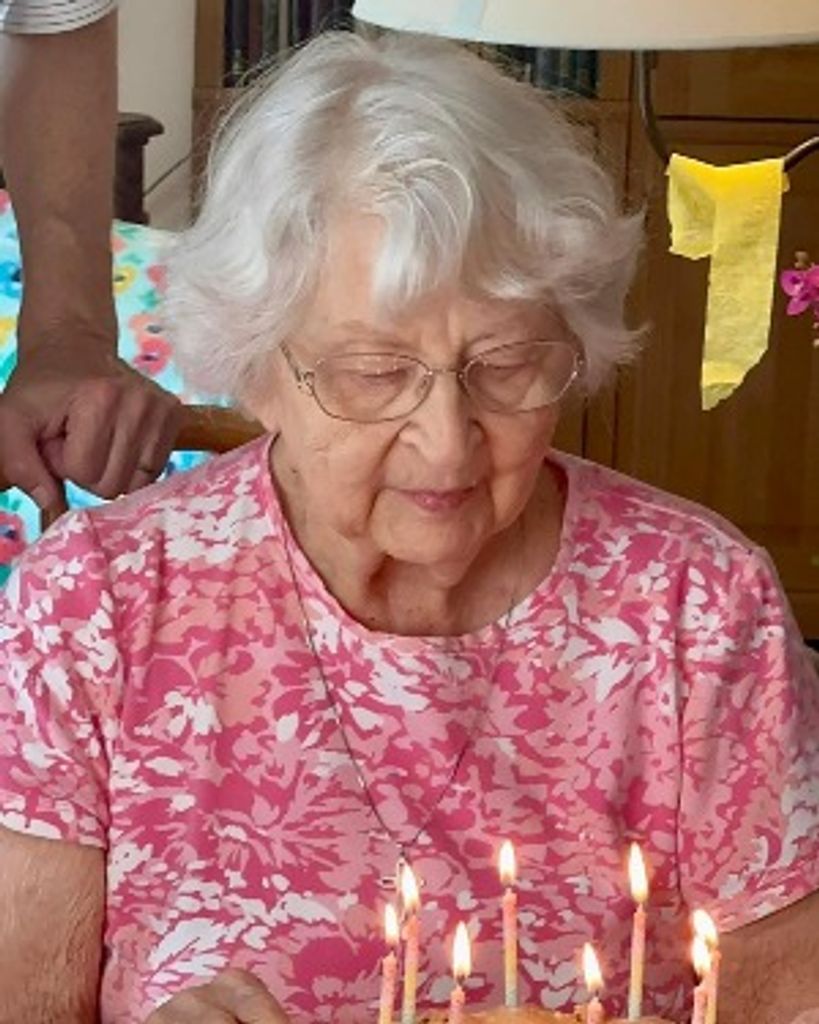 Janet Carol Hearns Ecklund