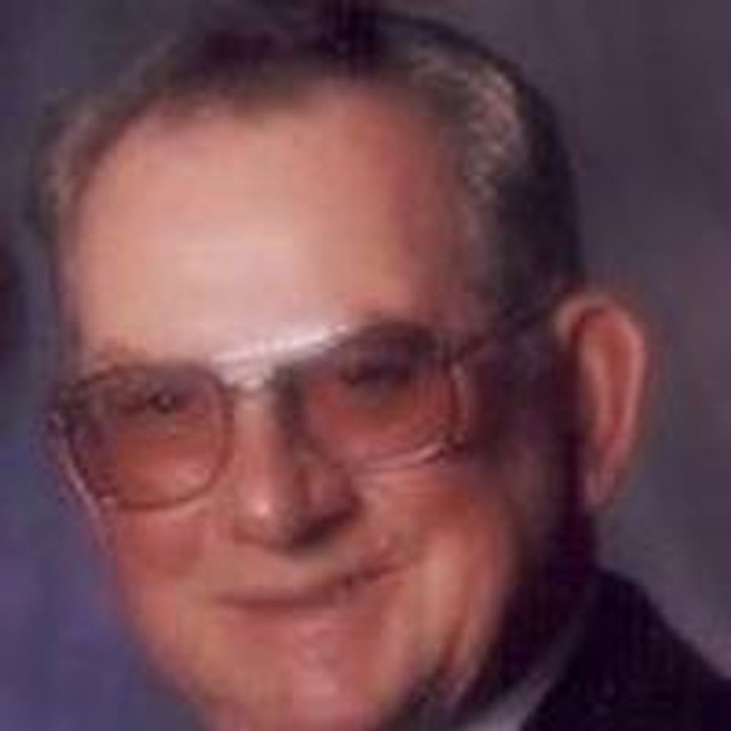 Everett  E."Ed" (Papaw)  Miller