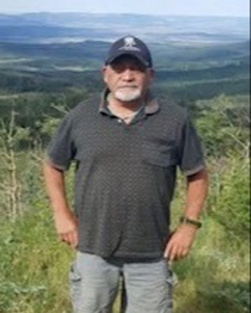 Leon Ronald Anaya Profile Photo
