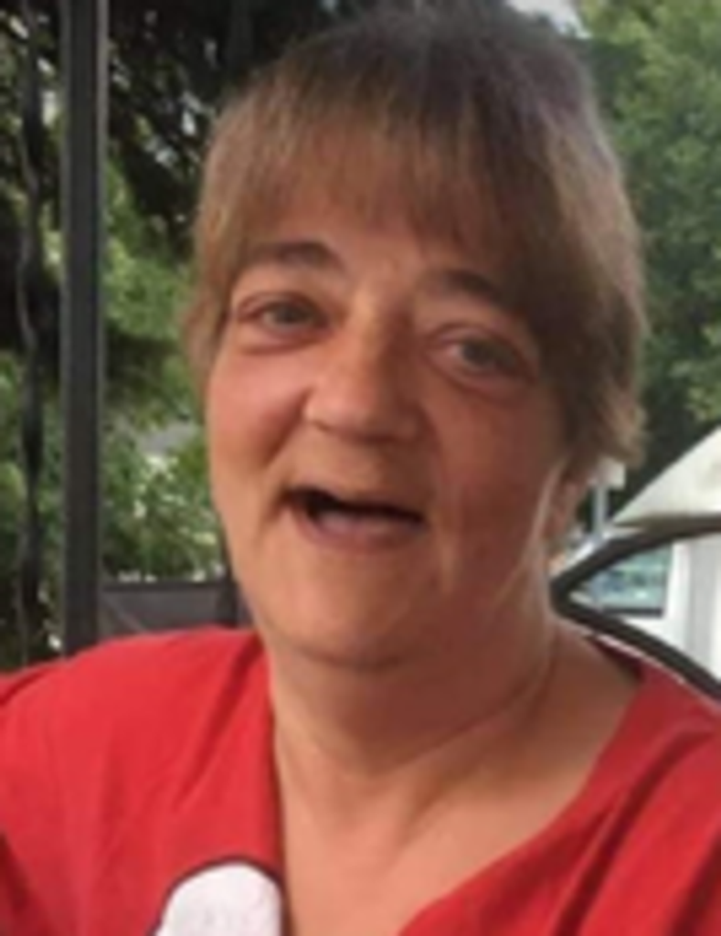 Laura Davey Profile Photo