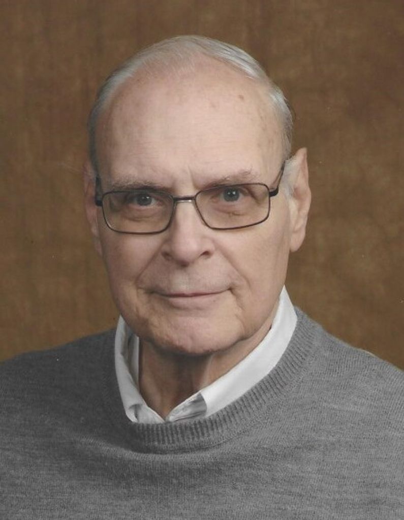 Leon Benjamin Jones Profile Photo