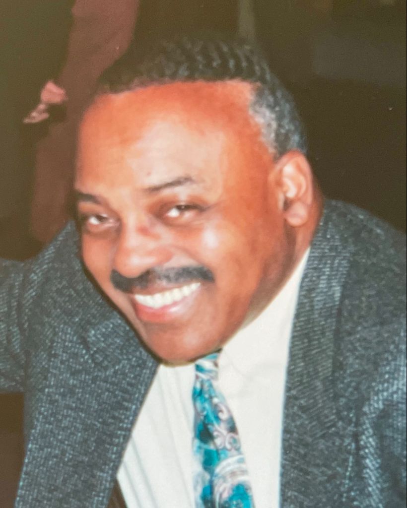 Donald Thompson Profile Photo