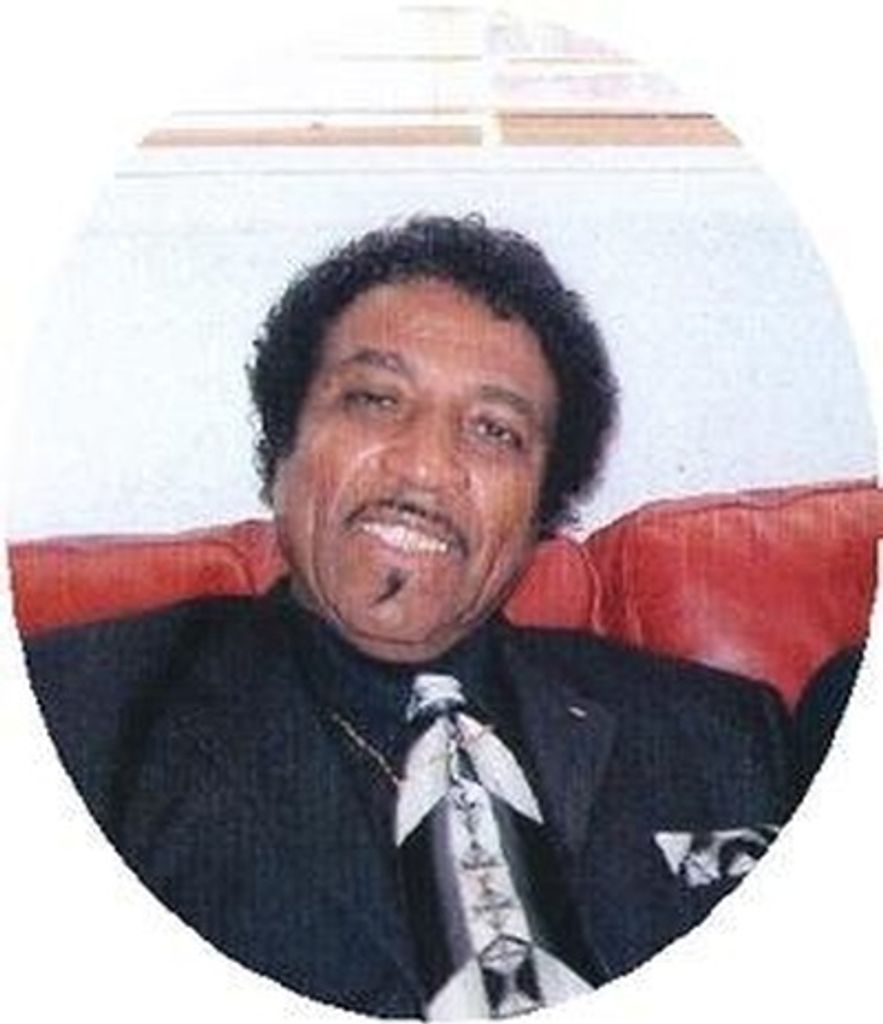 Frank Edward Smith Profile Photo