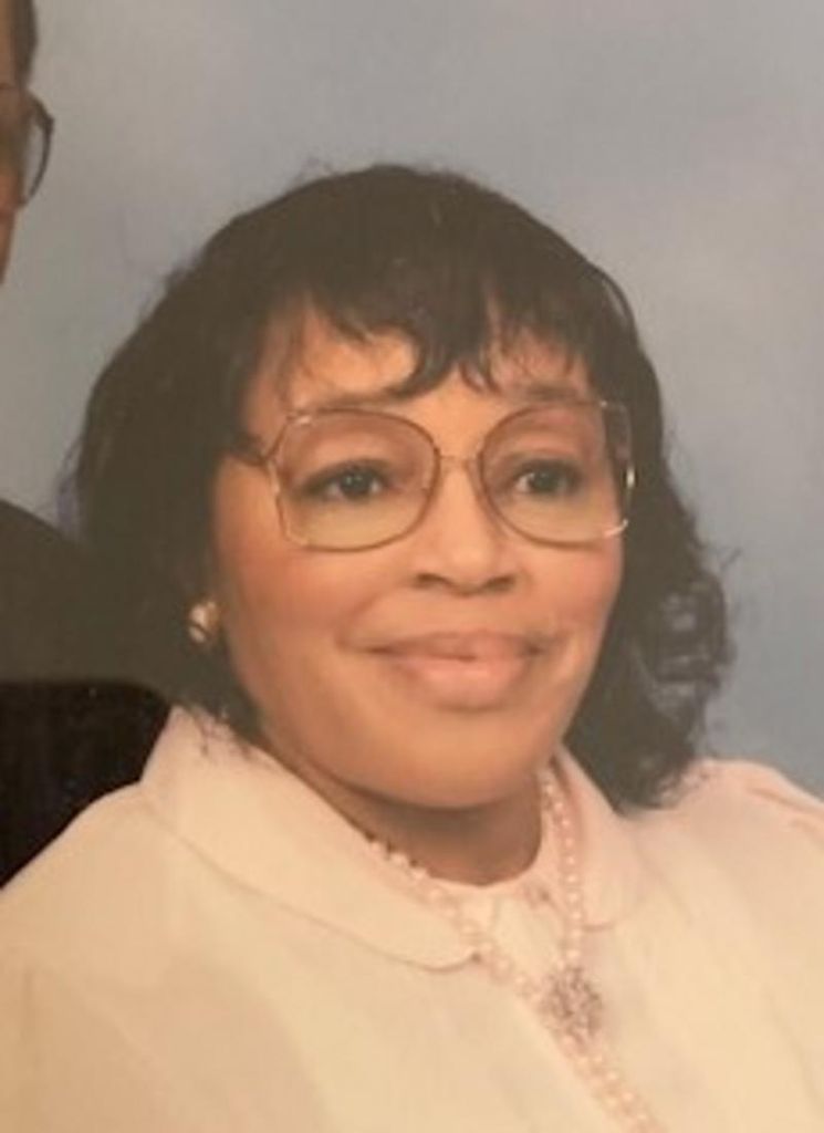 Lillie Mae Robertson Profile Photo