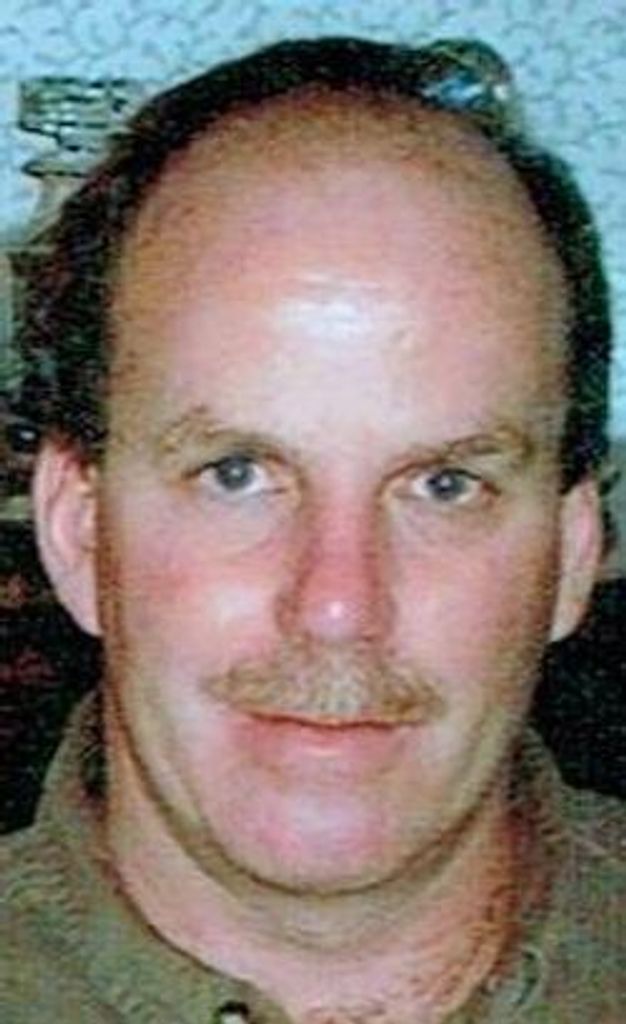 Charles William "Chuck" Greenlee Profile Photo