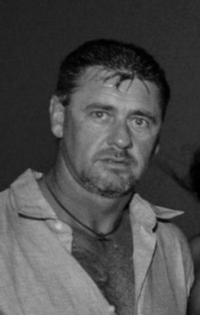 Charles Holmes Profile Photo
