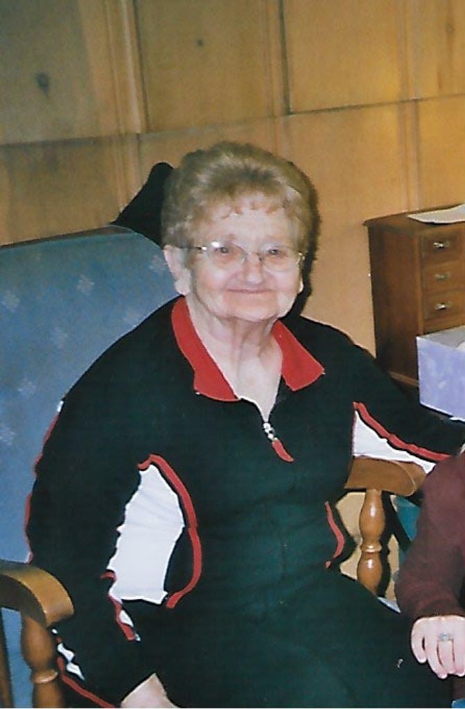 Ruth Chisholm Profile Photo