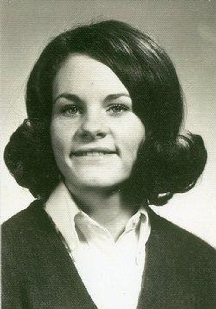 Kathy Lee Lewis
