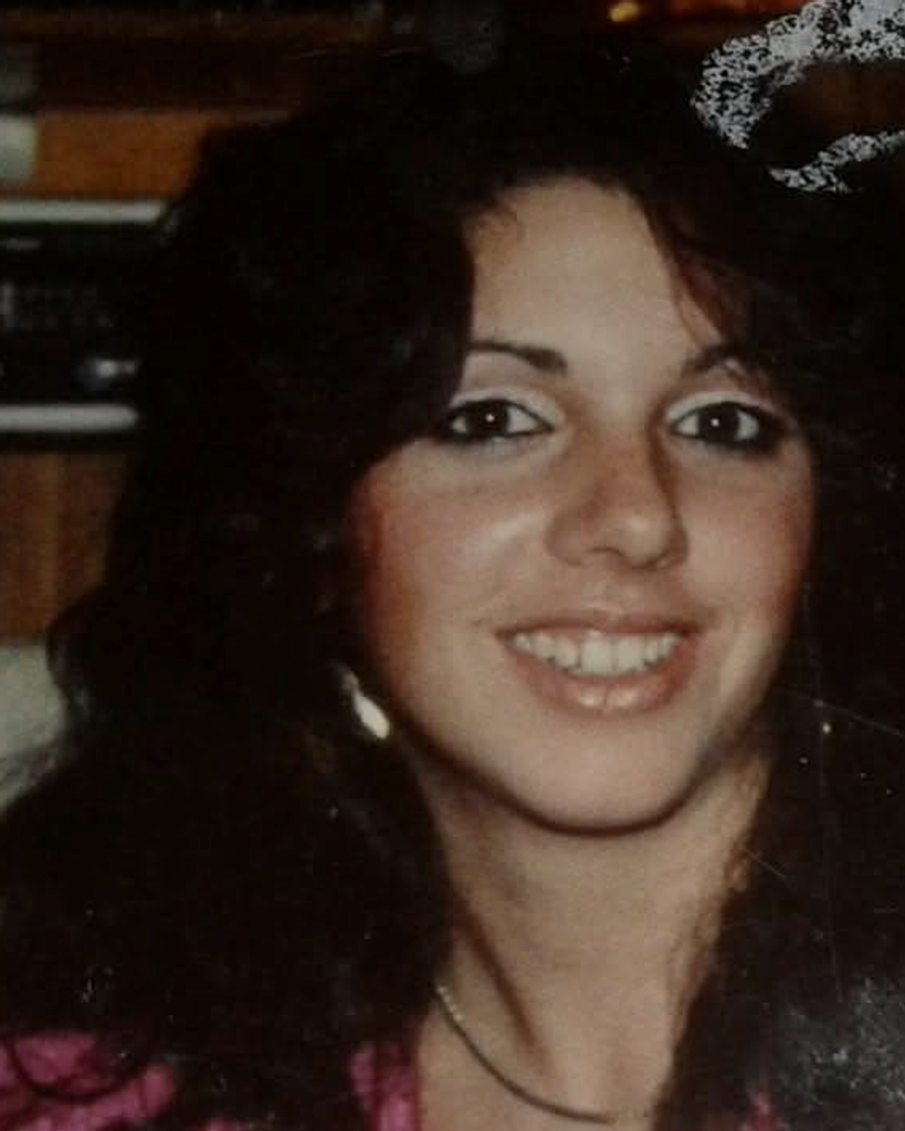 Holly Christine McIntosh Featherman