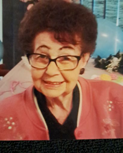 Pearl E Reichert Profile Photo